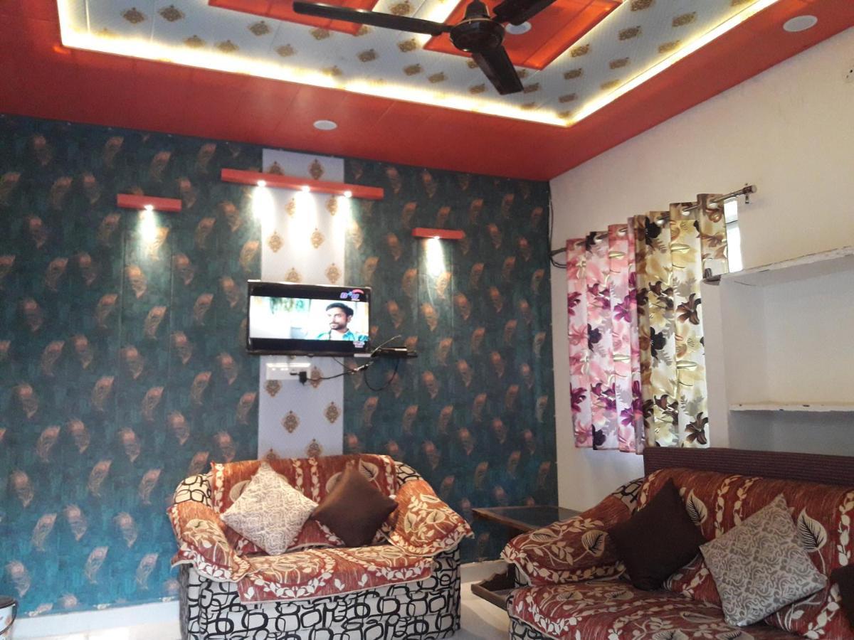 Hotel Rajvihar Пачмарай Экстерьер фото
